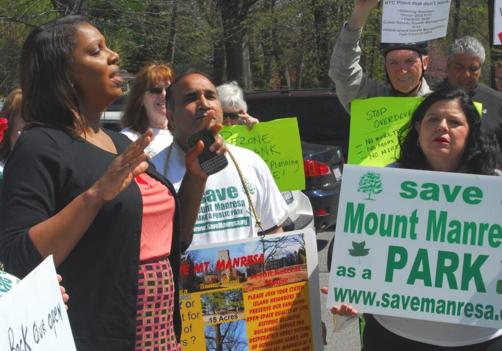 people at a public volunteer action to protect the environment